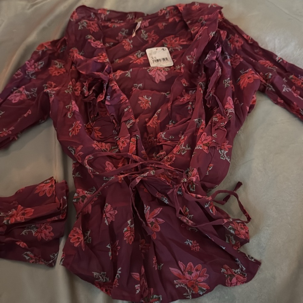 Free People Amanda Ruffle Top Sultry Combo XS $108 - Picture 8 of 8